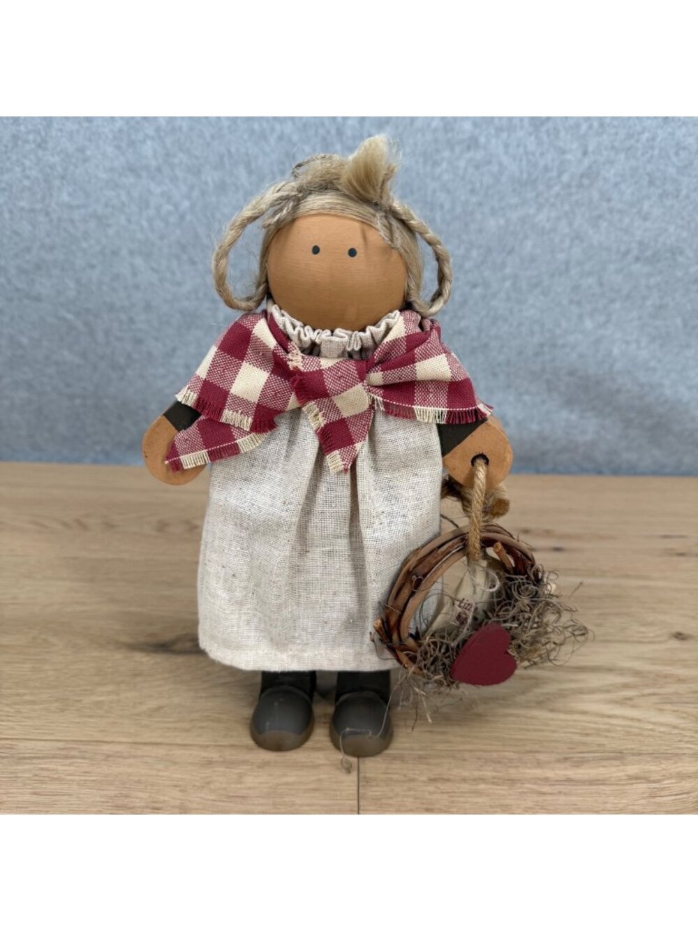 Lizzie High Wooden American Folk Art Doll 10" Emma High 1985 Heart Wreath NEW